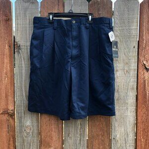 Grand Slam men's shorts pleated front navy blue 34 New NWT